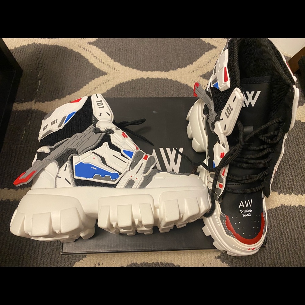 Soursop 06 Gundam Platform Sneakers Size 9